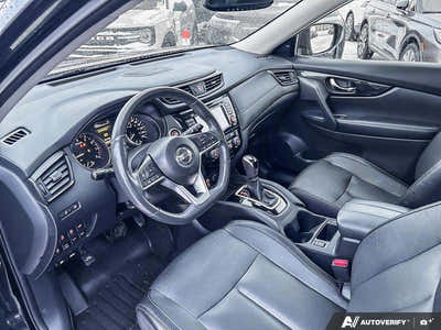 2017 Nissan Rogue SL Platinum 1