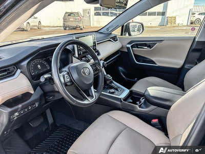 2020 Toyota RAV4 Hybrid Limited 1