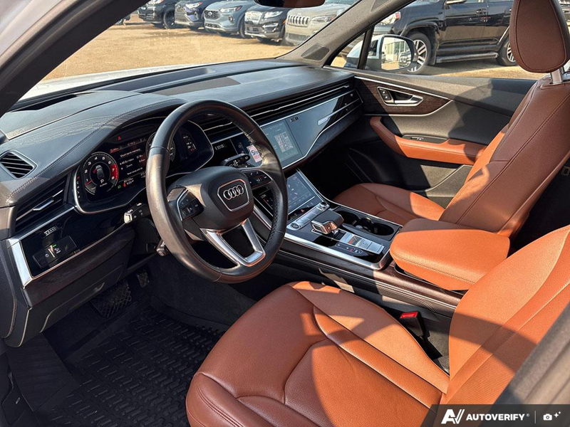 USED 2021 Audi Q7 Technik 55 TFSI quattro - White Exterior - $38,976 - Stock #E60245A - VIN WA1WXAF74MD041093 - Photo 13