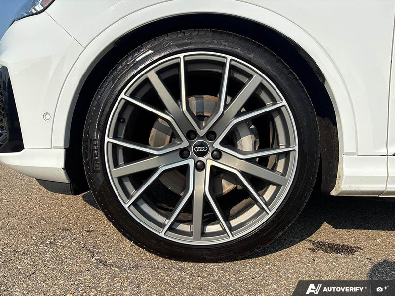 USED 2021 Audi Q7 Technik 55 TFSI quattro - White Exterior - $38,976 - Stock #E60245A - VIN WA1WXAF74MD041093 - Photo 6