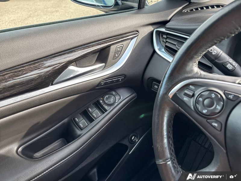USED 2021 Buick Enclave Avenir - Black Exterior - $37,998 - Stock #E60617A - VIN 5GAEVCKWXMJ121047 - Photo 17