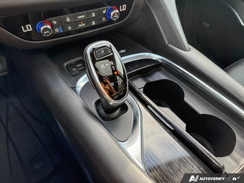 USED 2021 Buick Enclave Avenir - Black Exterior - $37,998 - Stock #E60617A - VIN 5GAEVCKWXMJ121047 - Photo 18