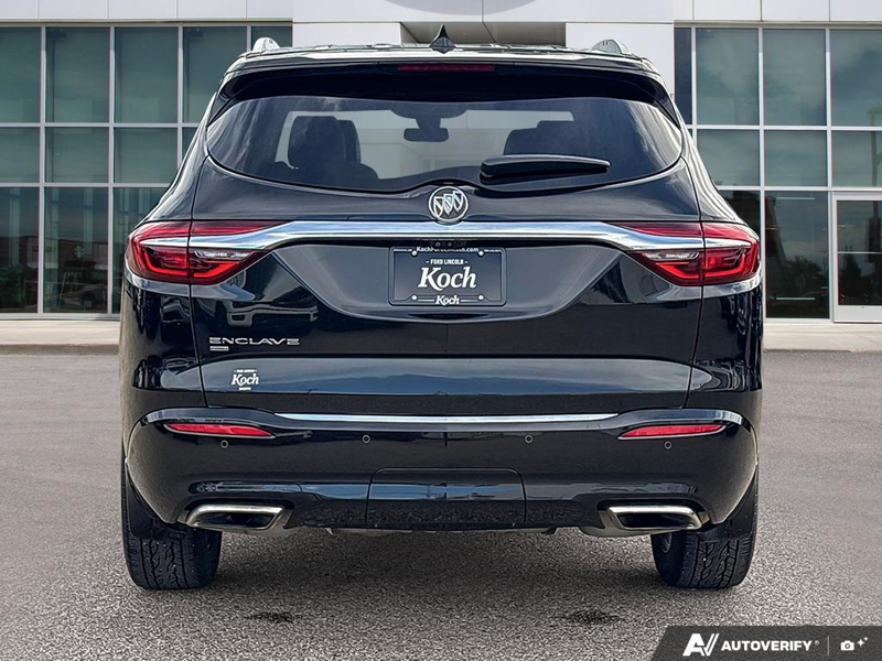 USED 2021 Buick Enclave Avenir - Black Exterior - $37,998 - Stock #E60617A - VIN 5GAEVCKWXMJ121047 - Photo 5