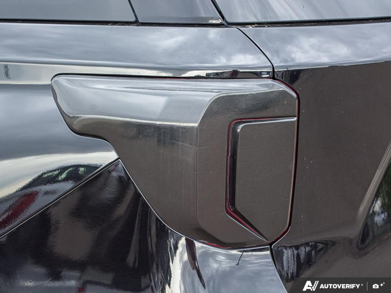 USED 2021 Ford Explorer ST - Black Exterior - $35,976 - Stock #E50225A - VIN 1FM5K8GC2MGA25294 - Photo 12
