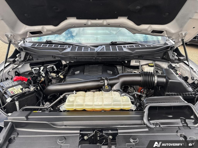 USED 2022 Ford F-150 Limited - Silver Exterior - $69,997 - Stock #E60807A - VIN 1FTFW1E84NFA33035 - Photo 10