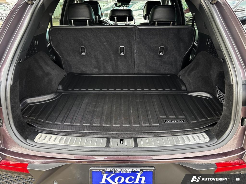 USED 2022 Genesis GV70 3.5T Sport - Dark Red Exterior - $44,925 - Stock #E51166A - VIN KMUMCDTC0NU013463 - Photo 12