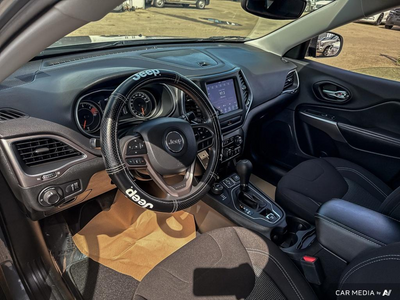 USED 2022 Jeep Cherokee Sport - $28,997 - Stock #E50109B - VIN 1C4PJMAB7ND538892