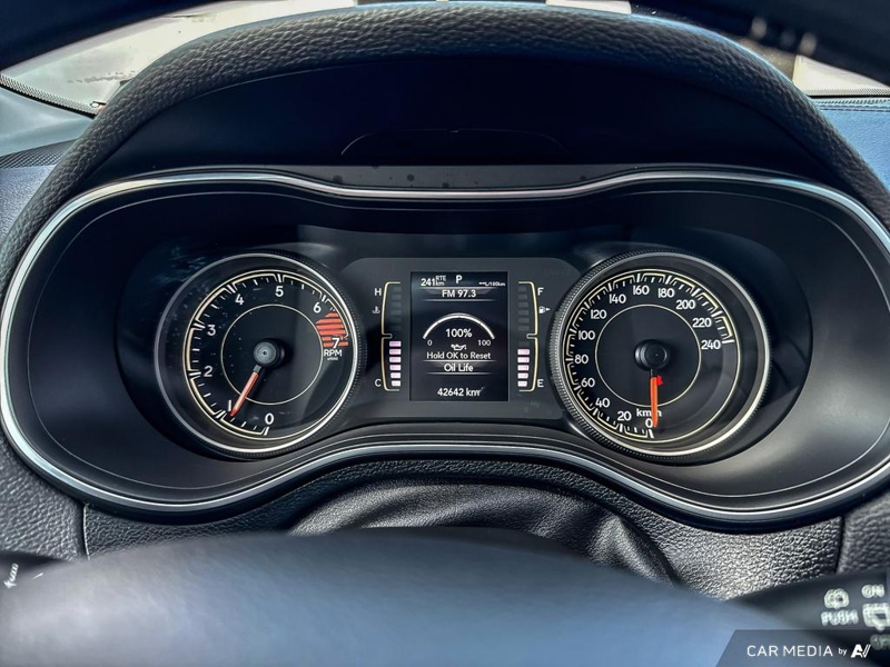 USED 2022 Jeep Cherokee Sport - Gray Exterior - $28,796 - Stock #E50109B - VIN 1C4PJMAB7ND538892 - Photo 15
