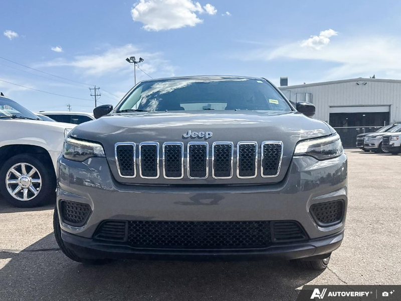 USED 2022 Jeep Cherokee Sport - Grey Exterior / BLACK, CLOTH BUCKET SEATS Interior - $25,976 - Stock #E50109B - VIN 1C4PJMAB7ND538892 - Photo 2