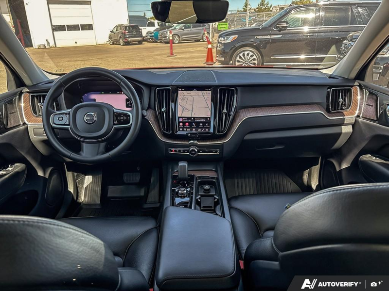 USED 2023 Volvo XC60 PLUS BRIGHT THEME - Red Exterior - $42,989 - Stock #E60485B - VIN LYV062RN7PB372263 - Photo 24
