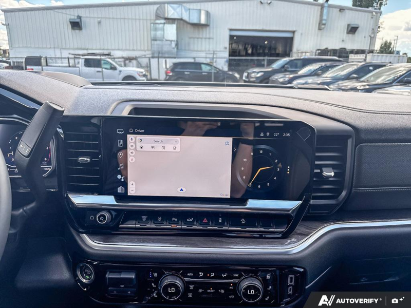 USED 2024 Chevrolet Silverado 2500HD LTZ - Pearl White Exterior - $87,925 - Stock #E60648A - VIN 1GC4YPEY2RF161994 - Photo 19