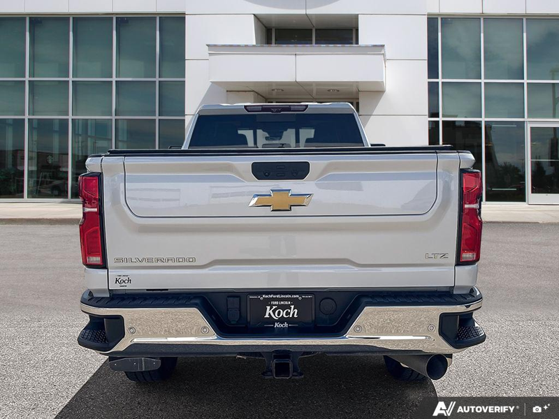 USED 2024 Chevrolet Silverado 2500HD LTZ - Pearl White Exterior - $87,925 - Stock #E60648A - VIN 1GC4YPEY2RF161994 - Photo 5