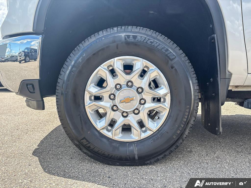 USED 2024 Chevrolet Silverado 2500HD LTZ - Pearl White Exterior - $87,925 - Stock #E60648A - VIN 1GC4YPEY2RF161994 - Photo 6