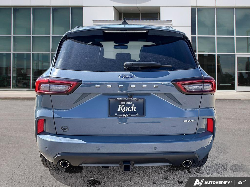 USED 2024 Ford Escape ST-Line Elite - Vapor Blue Exterior - $39,997 - Stock #E41165A - VIN 1FMCU9PA2RUB00753 - Photo 5