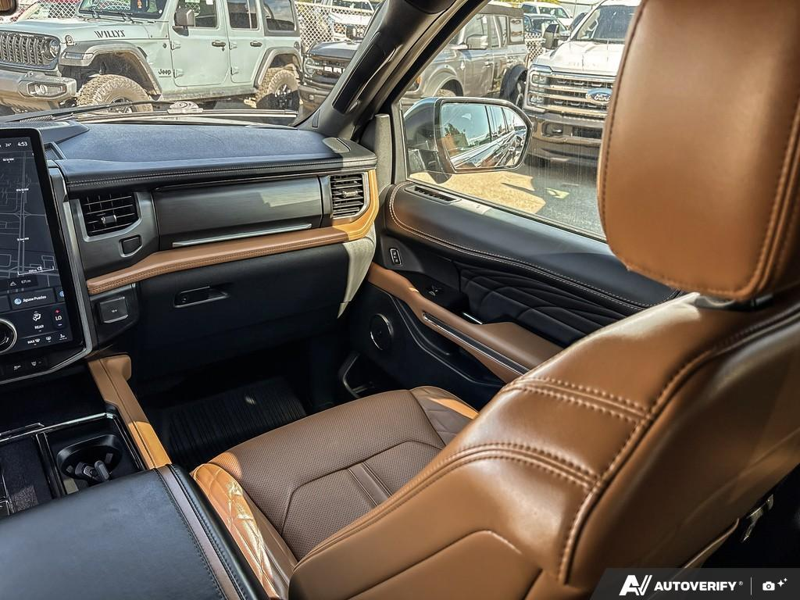 USED 2024 Ford Expedition Platinum Max - Black Exterior - $72,997 - Stock #E60343A - VIN 1FMJK1M82REA71474 - Photo 25