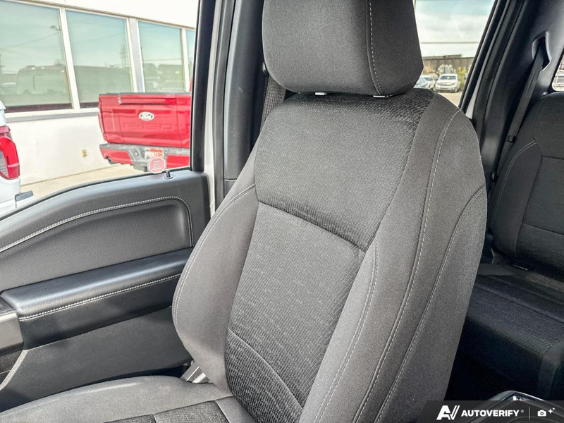 USED 2024 Ford F-150 XLT - Oxford White Exterior / BLACK, UNIQUE SPORT CLOTH 40/CONSOLE/40 FRONT-SEATS Interior - $53,967 - Stock #EP4738 - VIN 1FTEW3LP9RKD18795 - Photo 20