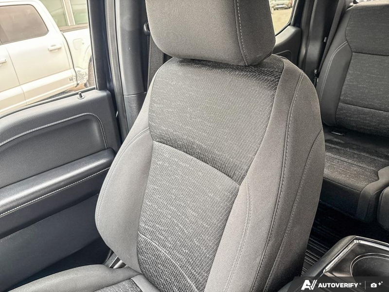 USED 2024 Ford F-150 XLT - Antimatter Blue Metallic Exterior / BLACK, UNIQUE SPORT CLOTH 40/CONSOLE/40 FRONT-SEATS Interior - $53,910 - Stock #EP4735 - VIN 1FTFW3L85RFA38877 - Photo 20