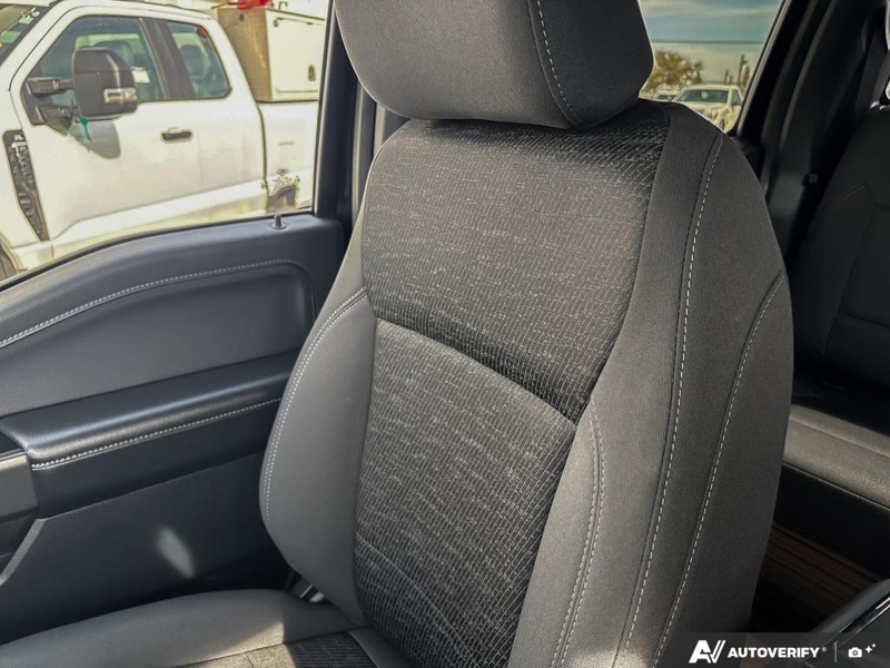 USED 2024 Ford F-150 XLT - Agate Black Metallic Exterior / BLACK, UNIQUE SPORT CLOTH 40/CONSOLE/40 FRONT-SEATS Interior - $57,950 - Stock #EP4783 - VIN 1FTFW3LDXRFB41256 - Photo 20