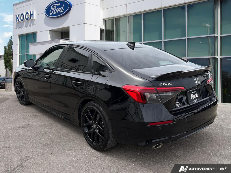 USED 2024 Honda Civic Sedan Si - Black Exterior - $36,937 - Stock #E51161B - VIN 2HGFE1E50RH080772 - Photo 4