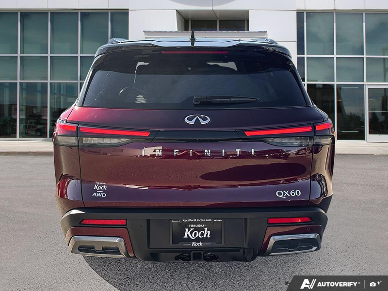 USED 2024 INFINITI QX60 Autograph - Red Exterior - $54,984 - Stock #E60689A - VIN 5N1DL1HU2RC354583 - Photo 5