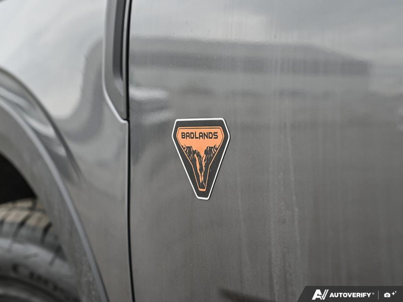 NEW 2025 Ford Bronco Sport Badlands - Carbonized Grey Metallic Exterior / DARK SPACE GREY LEATHER Interior - $45,934 - Stock #E51375 - VIN 3FMCR9DA8SRF75360 - Photo 27