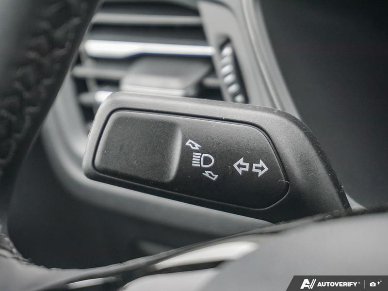 NEW 2025 Ford Escape Active - Space Silver Metallic Exterior / EBONY CLOTH Interior - $37,043 - Stock #E50420 - VIN 1FMCU9GN1SUA76860 - Photo 16