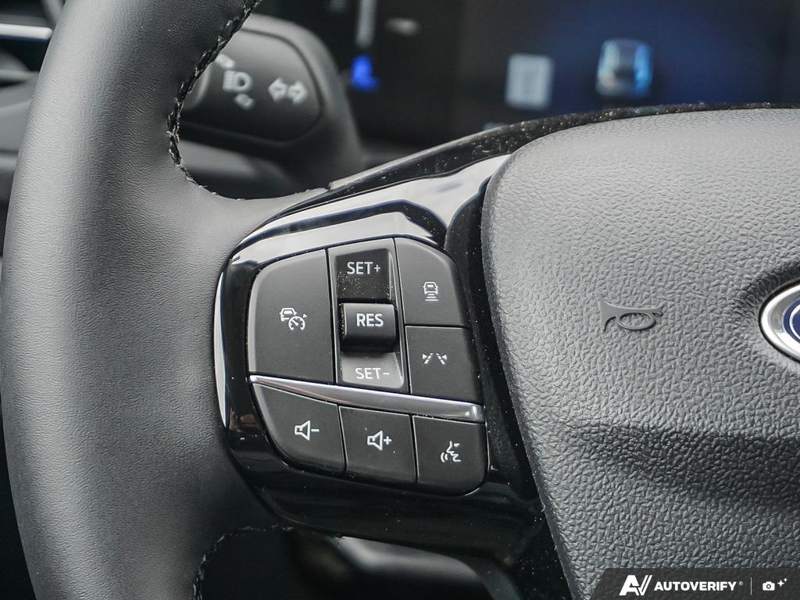 NEW 2025 Ford Escape Active - Space Silver Metallic Exterior / EBONY CLOTH Interior - $37,043 - Stock #E50420 - VIN 1FMCU9GN1SUA76860 - Photo 18