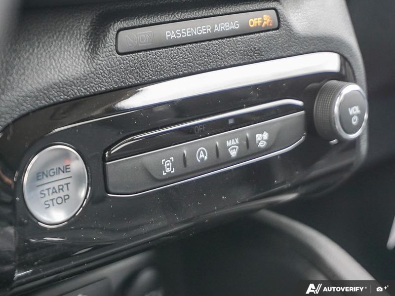 NEW 2025 Ford Escape Active - Space Silver Metallic Exterior / EBONY CLOTH Interior - $37,043 - Stock #E50420 - VIN 1FMCU9GN1SUA76860 - Photo 20