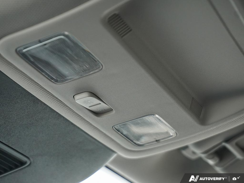 NEW 2025 Ford Escape Active - Space Silver Metallic Exterior / EBONY CLOTH Interior - $37,043 - Stock #E50420 - VIN 1FMCU9GN1SUA76860 - Photo 22