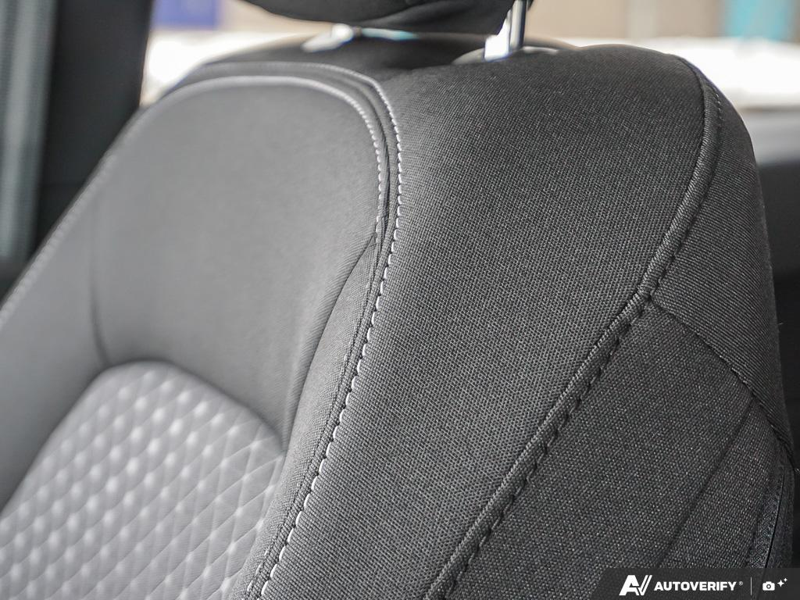 NEW 2025 Ford Escape Active - Space Silver Metallic Exterior / EBONY CLOTH Interior - $37,043 - Stock #E50420 - VIN 1FMCU9GN1SUA76860 - Photo 23
