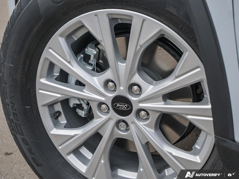 NEW 2025 Ford Escape Active - Space Silver Metallic Exterior / EBONY CLOTH Interior - $37,043 - Stock #E50420 - VIN 1FMCU9GN1SUA76860 - Photo 6