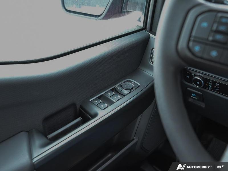 NEW 2025 Ford F-150 LOBO - Rapid Red Tri-coat Metallic Exterior / BLACK STX CLOTH Interior - $64,949 - Stock #E51376 - VIN 1FTEW2L59SFC08241 - Photo 17