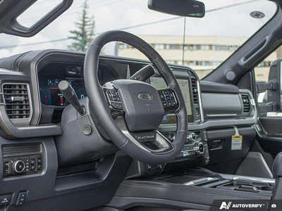 2025 Ford F-350 Super Duty Platinum