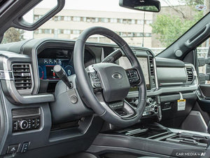 2025 Ford F-350 Super Duty Platinum