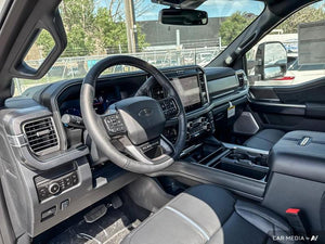 2025 Ford F-350 Super Duty Platinum