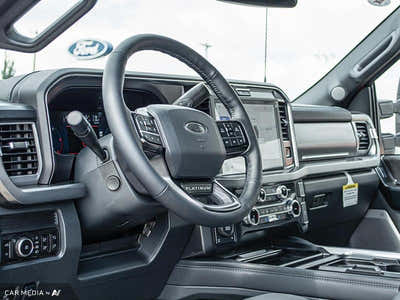 2025 Ford F-350 Super Duty Platinum