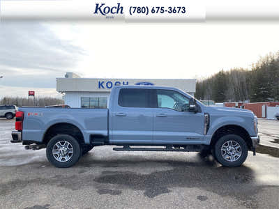 2025 Ford F-350 Super Duty Lariat 1