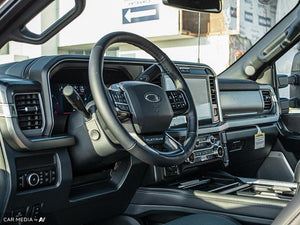 2025 Ford F-450 Super Duty Platinum