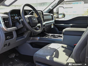 2025 Ford F-450 Super Duty XLT