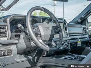 2025 Ford F-450 Super Duty Platinum