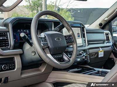 2025 Ford F-450 Super Duty Platinum Plus
