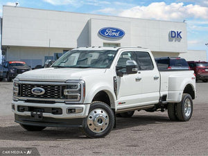 2025 Ford F-450 Super Duty Platinum