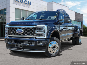 2025 Ford F-450 Super Duty Platinum