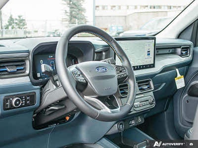 2025 Ford Maverick Lobo High