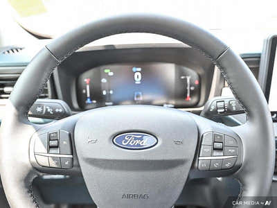 2025 Ford Maverick XLT Hybrid