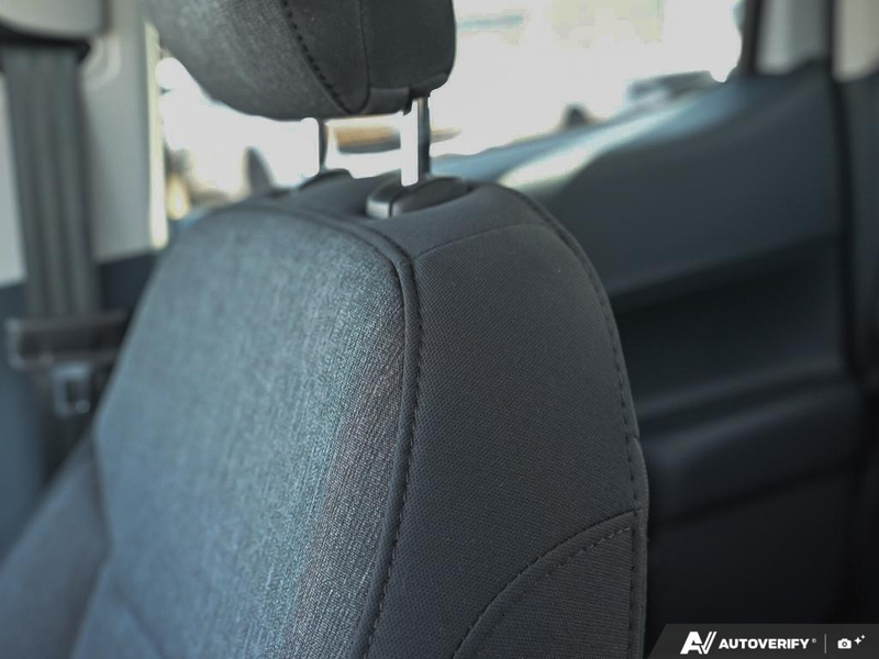 NEW 2025 Ford Maverick XLT Hybrid - Space White Metallic Exterior / BLACK ONYX Interior - $45,869 - Stock #E50120 - VIN 3FTTW8J30SRA17872 - Photo 23