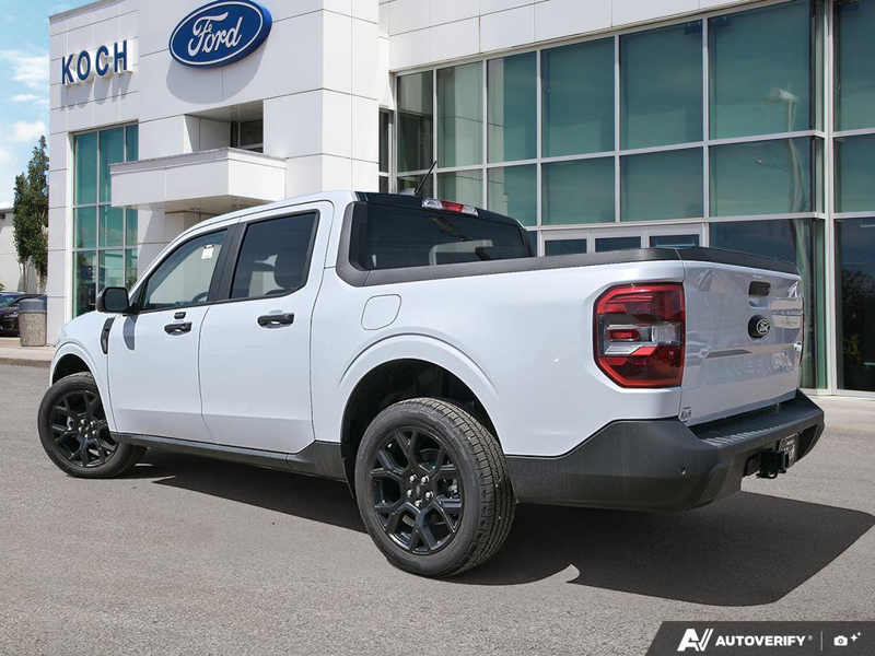 NEW 2025 Ford Maverick XLT Hybrid - Space White Metallic Exterior / BLACK ONYX Interior - $45,869 - Stock #E50120 - VIN 3FTTW8J30SRA17872 - Photo 4