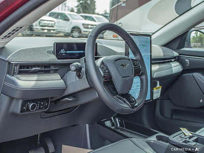 2025 Ford Mustang Mach-E Premium AWD 1