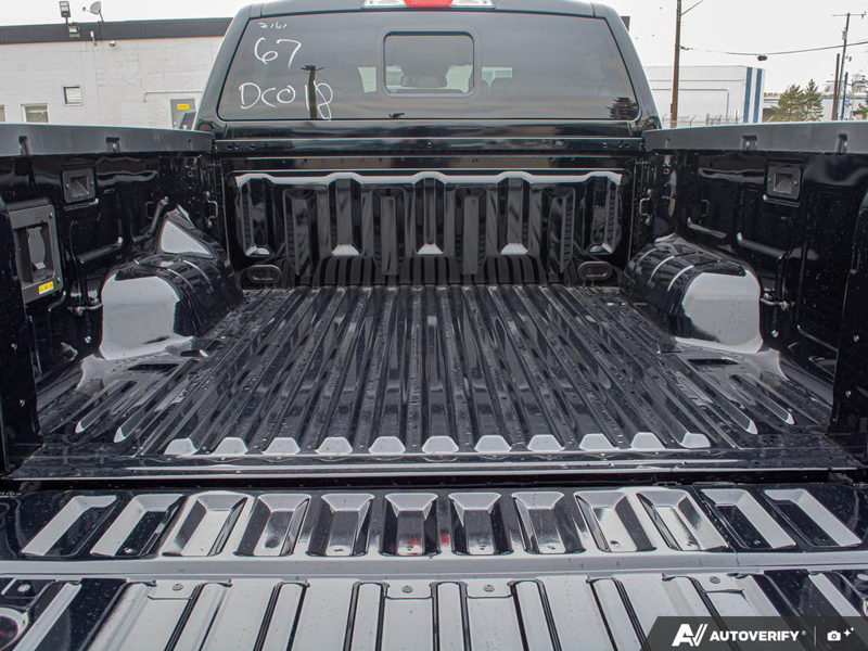 NEW 2025 Ford Ranger Lariat - Shadow Black Exterior / EBONY LEATHER-TRIMMED Interior - $55,949 - Stock #E51335 - VIN 1FTER4KH9SLE62161 - Photo 11