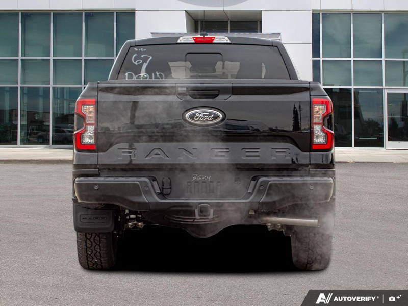 NEW 2025 Ford Ranger Lariat - Shadow Black Exterior / EBONY LEATHER-TRIMMED Interior - $55,949 - Stock #E51335 - VIN 1FTER4KH9SLE62161 - Photo 5